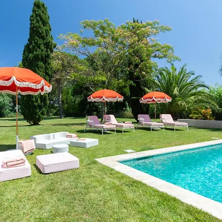 Utopia Villa *